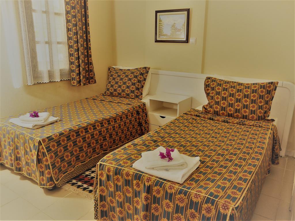 Victoria Suite Hotel & Spa 图尔古特雷斯 外观 照片